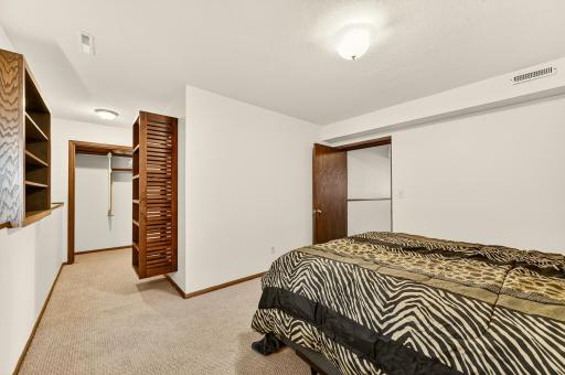 2104 Telemark Lane NW, Rochester, MN 55901