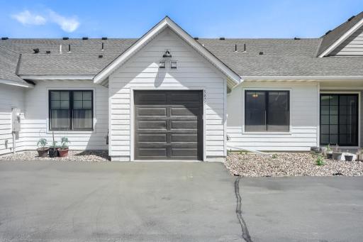 5075 216th St W - MLS Sized - 016 - 16 Garage.jpg