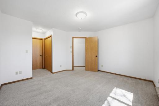 1908 20th Avenue S, Fargo, ND 58103