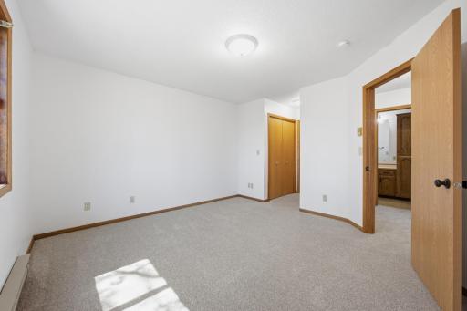 1908 20th Avenue S, Fargo, ND 58103
