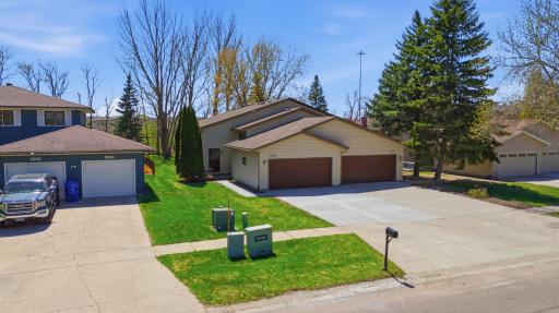 1908 20th Avenue S, Fargo, ND 58103