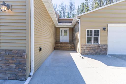 508 Spruce Grove Lane NW, Bemidji, MN 56601