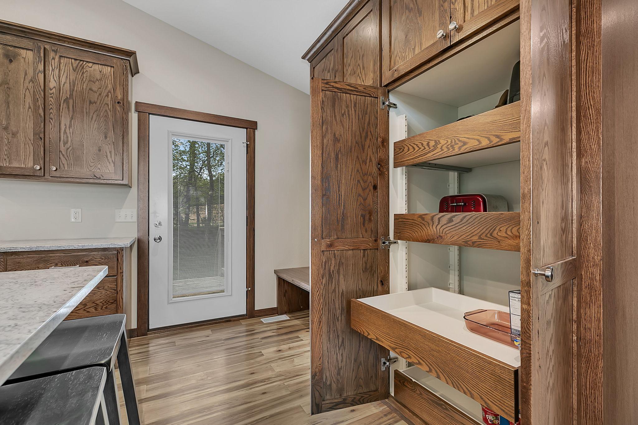 Double pantry w/pull out drawers