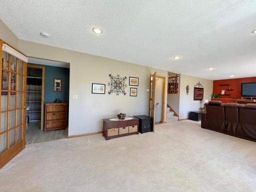 2216 Ridgewood Drive, Fergus Falls, MN 56537