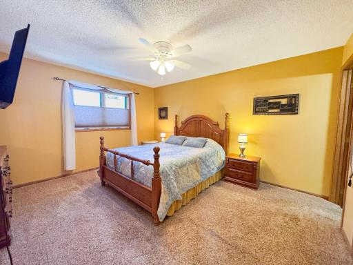 2216 Ridgewood Drive, Fergus Falls, MN 56537