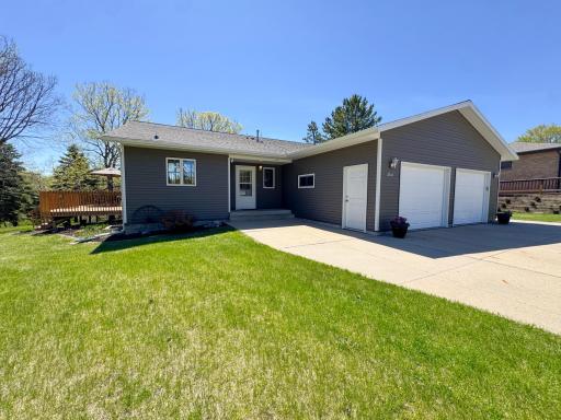 2216 Ridgewood Drive, Fergus Falls, MN 56537
