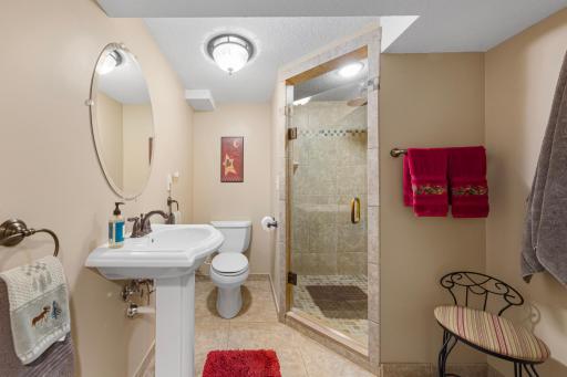 20 Mitchell Drive, Faribault, MN 55021