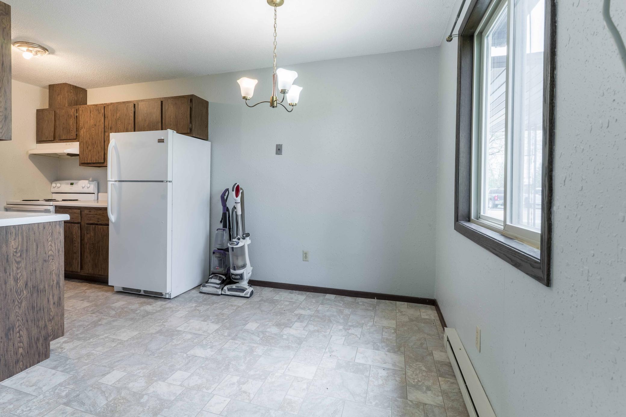 710 Dining Area