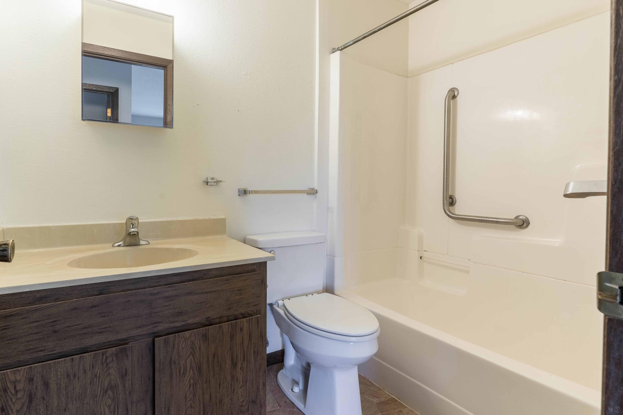 710 Holden Ave. Bathroom