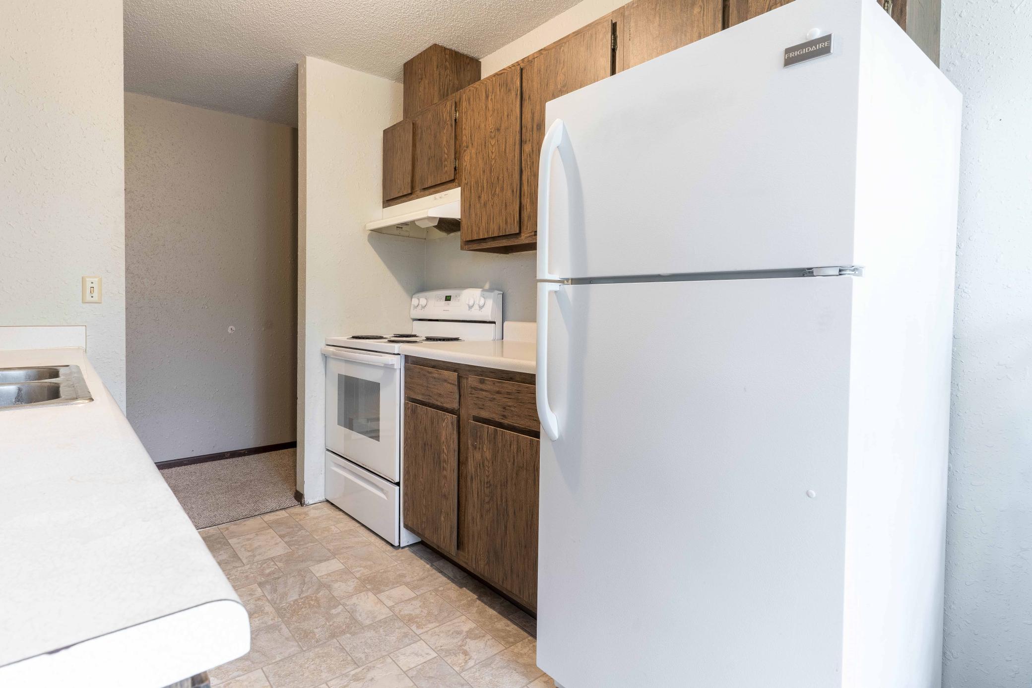 706, 708 Kitchen
