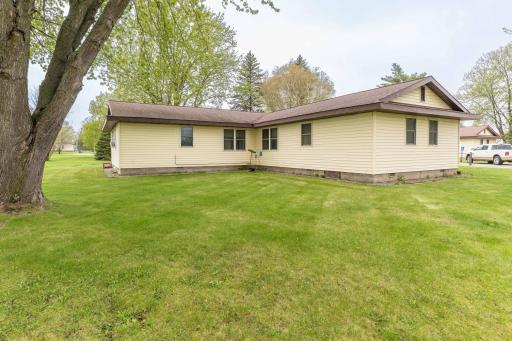 706, 708, 710 Holden Ave., Henning, MN 56551