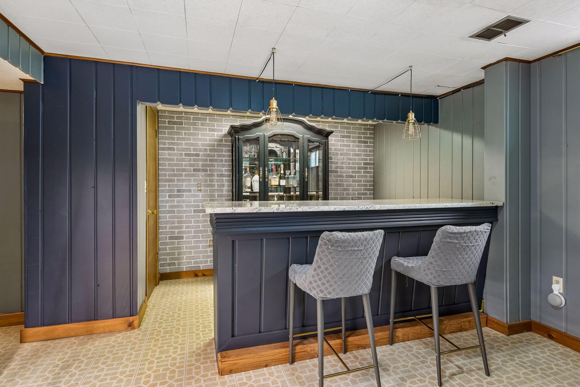 Dry Bar Area