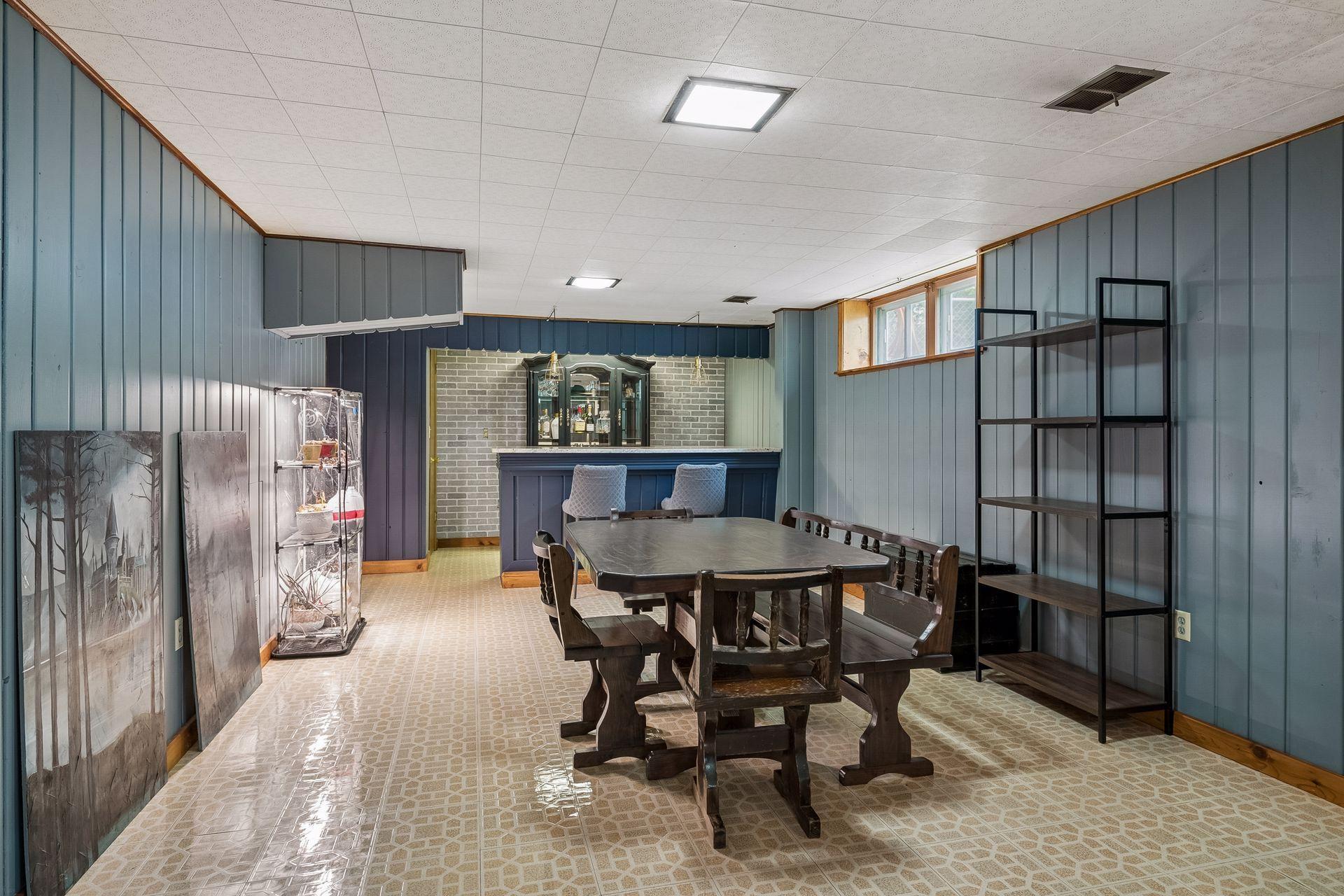Lower-Level Family Room