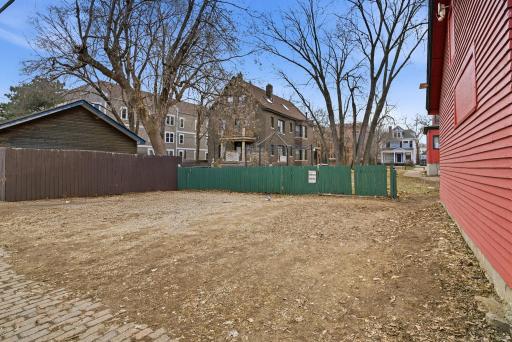 475 Dayton Avenue, Saint Paul, MN 55102