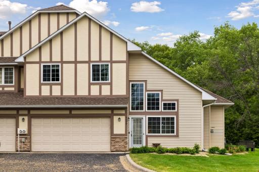4099 Meadowlark Curve - Spacecrafting - 0003.jpg
