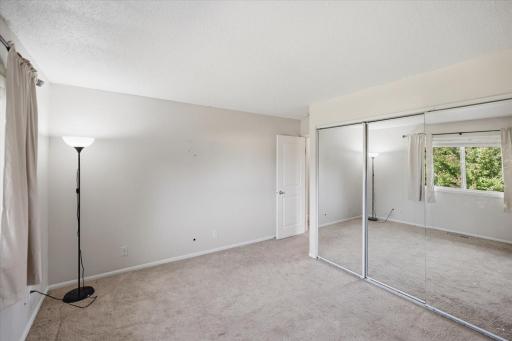 6838 Sandlewood Road, Saint Paul, MN 55125