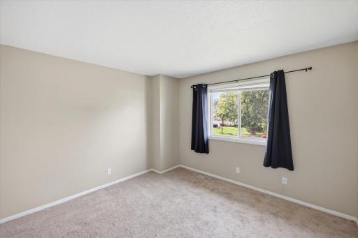 6838 Sandlewood Road, Saint Paul, MN 55125