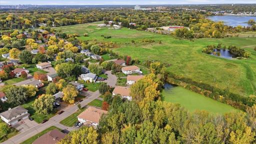 6838 Sandlewood Road, Saint Paul, MN 55125