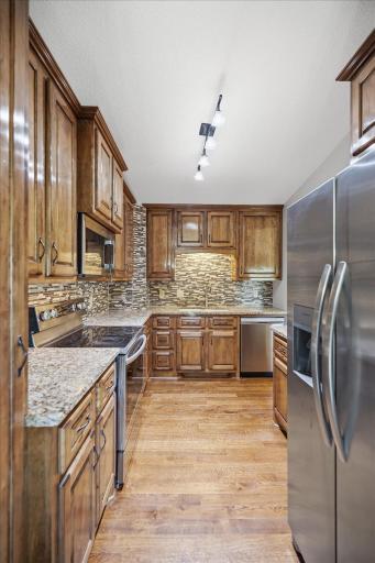 6838 Sandlewood Road, Saint Paul, MN 55125