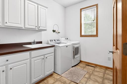 9400 Glacier Road, Minnetrista, MN 55375