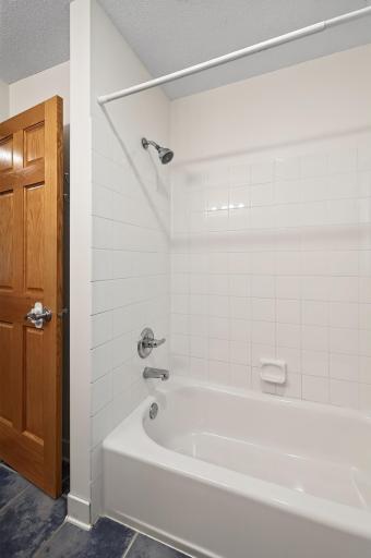 9400 Glacier Road, Minnetrista, MN 55375