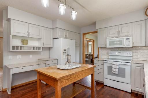 305 Chancery Lane, Mankato, MN 56001