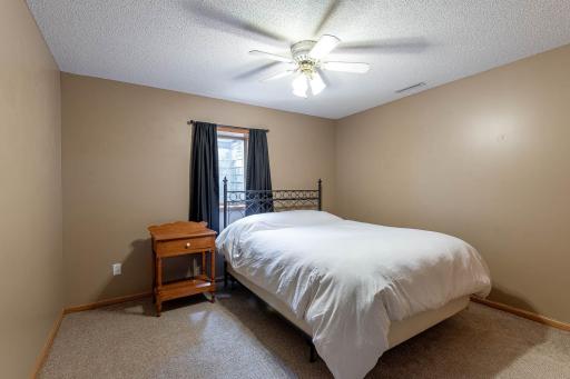 305 Chancery Lane, Mankato, MN 56001