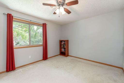 305 Chancery Lane, Mankato, MN 56001