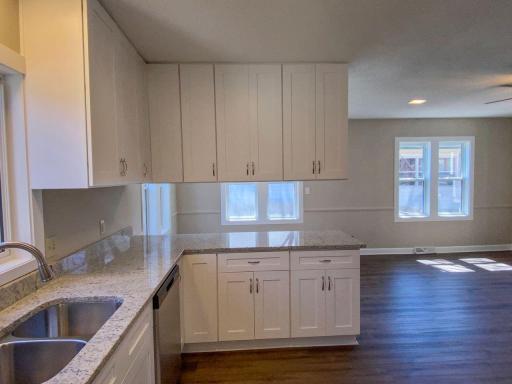820 14th Avenue S, Saint Cloud, MN 56301