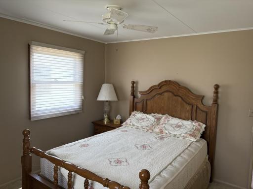 408 E 32nd Street, Hibbing, MN 55746