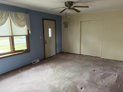 408 E 32nd Street, Hibbing, MN 55746