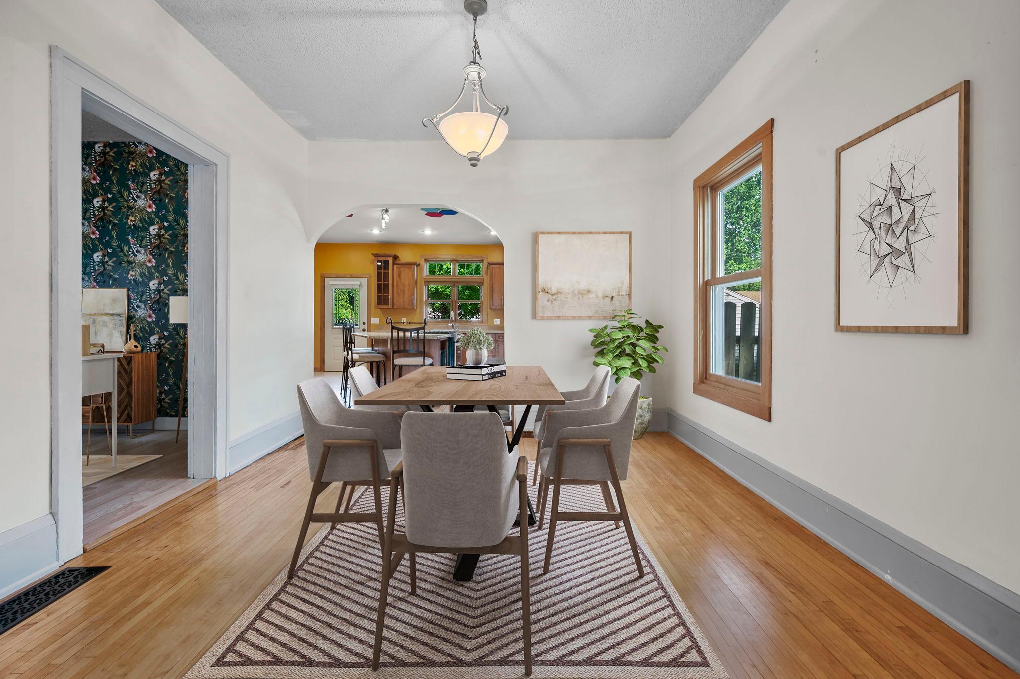 Dining Room Virtually Staged