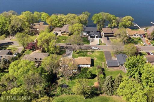 16982 Weaver Lake Drive, Maple Grove, MN 55311