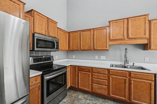 3713 Fox Tail Trail NW, Prior Lake, MN 55372