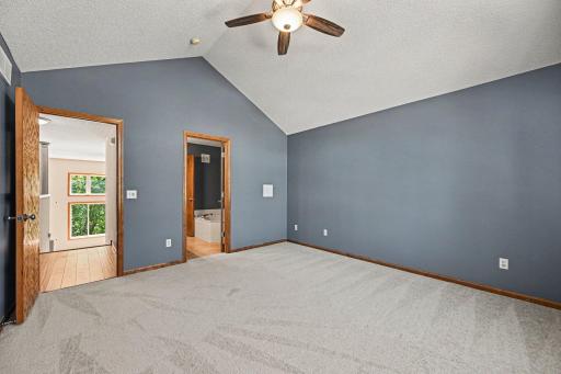 3713 Fox Tail Trail NW, Prior Lake, MN 55372