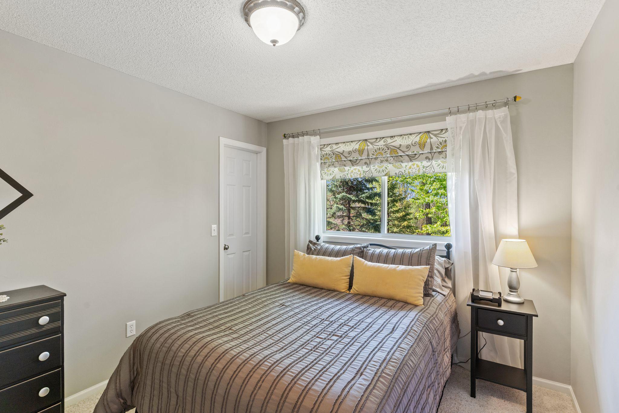 2nd bedroom on the main floor