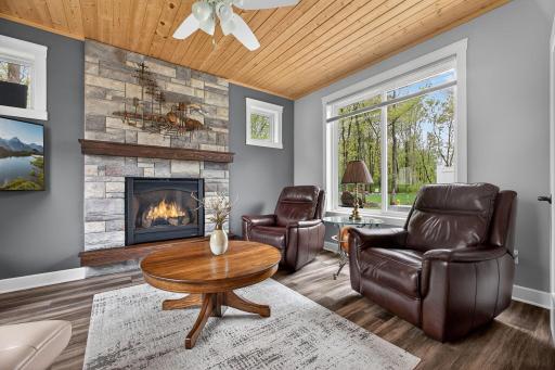 4721 381st Trail, North Branch, MN 55056
