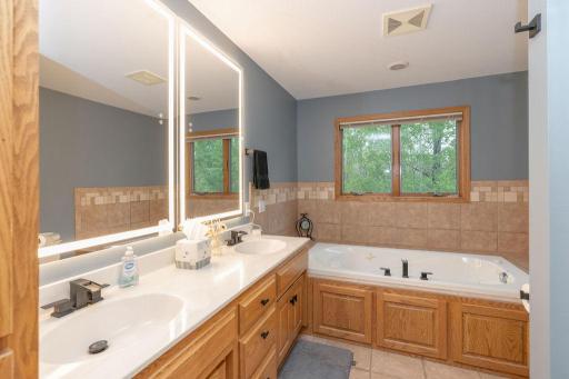 38177 Twin Oaks Drive, Avon, MN 56310