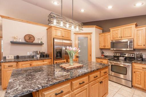 38177 Twin Oaks Drive, Avon, MN 56310