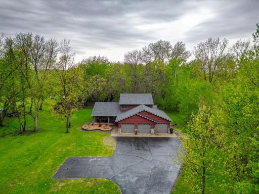 38177 Twin Oaks Drive, Avon, MN 56310