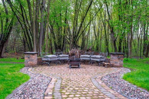 38177 Twin Oaks Drive, Avon, MN 56310