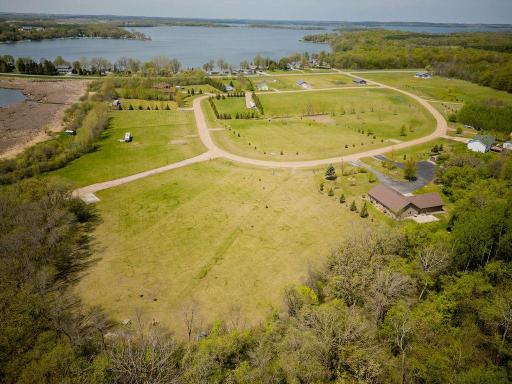 18080 Meadows Circle, Audubon, MN 56511
