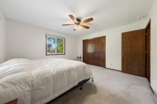 1813 Marie Lane, North Mankato, MN 56003