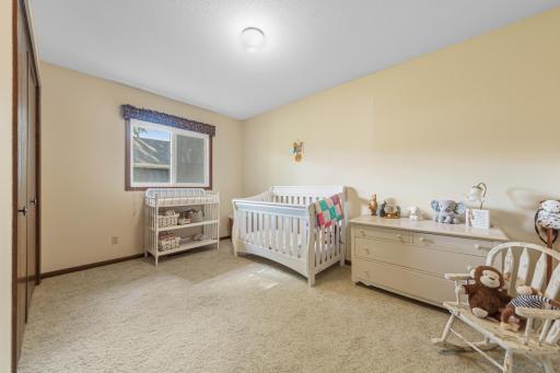 1813 Marie Lane, North Mankato, MN 56003