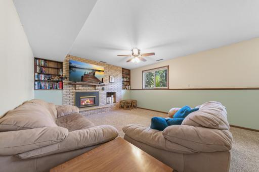 1813 Marie Lane, North Mankato, MN 56003