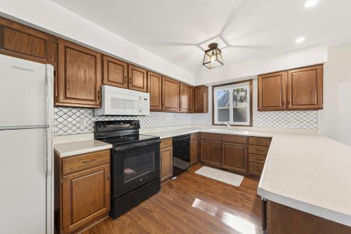 1813 Marie Lane, North Mankato, MN 56003