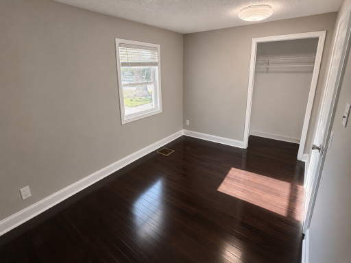 8401 14th Avenue S, Bloomington, MN 55425