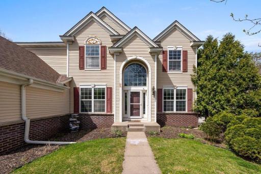 7128 Timber Crest Drive S, Cottage Grove, MN 55016