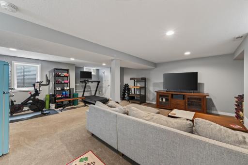 1443 Jefferson Avenue, Saint Paul, MN 55105