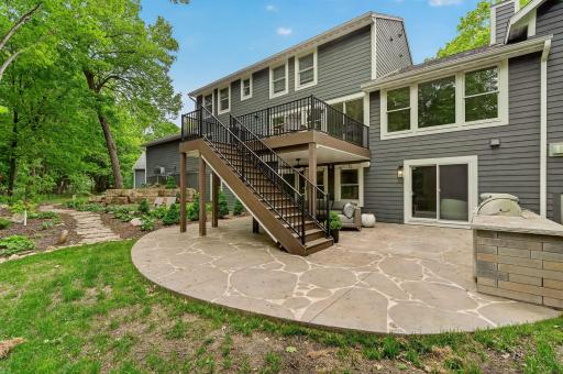 1147 Chippewa Drive NW, Rochester, MN 55901